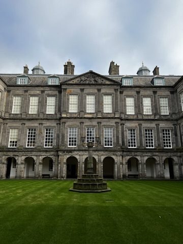 Edinburgh palace courtyard and lawn